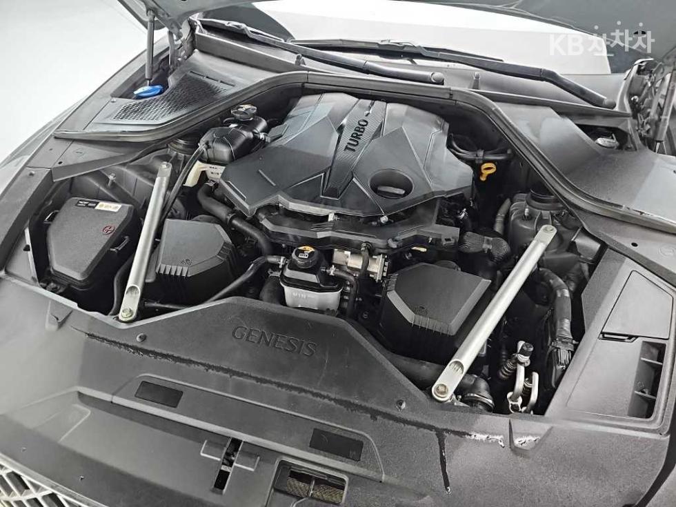 Genesis G80 — miniaturë 5