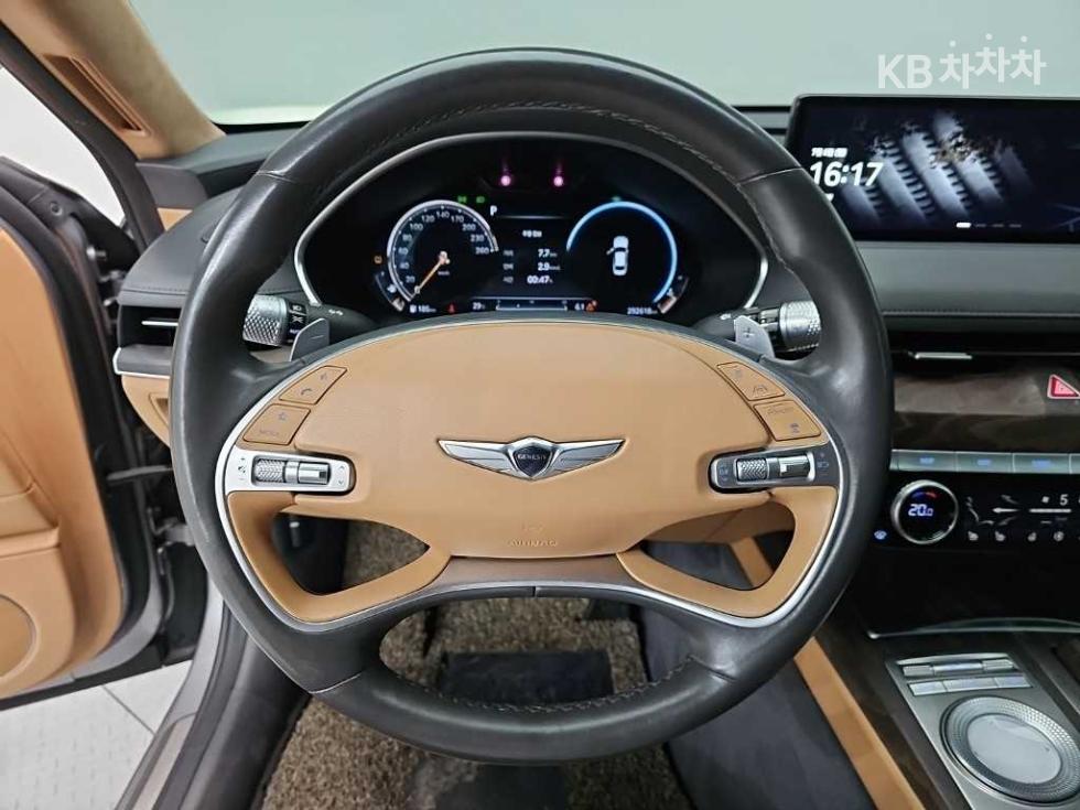 Genesis G80 — miniaturë 9