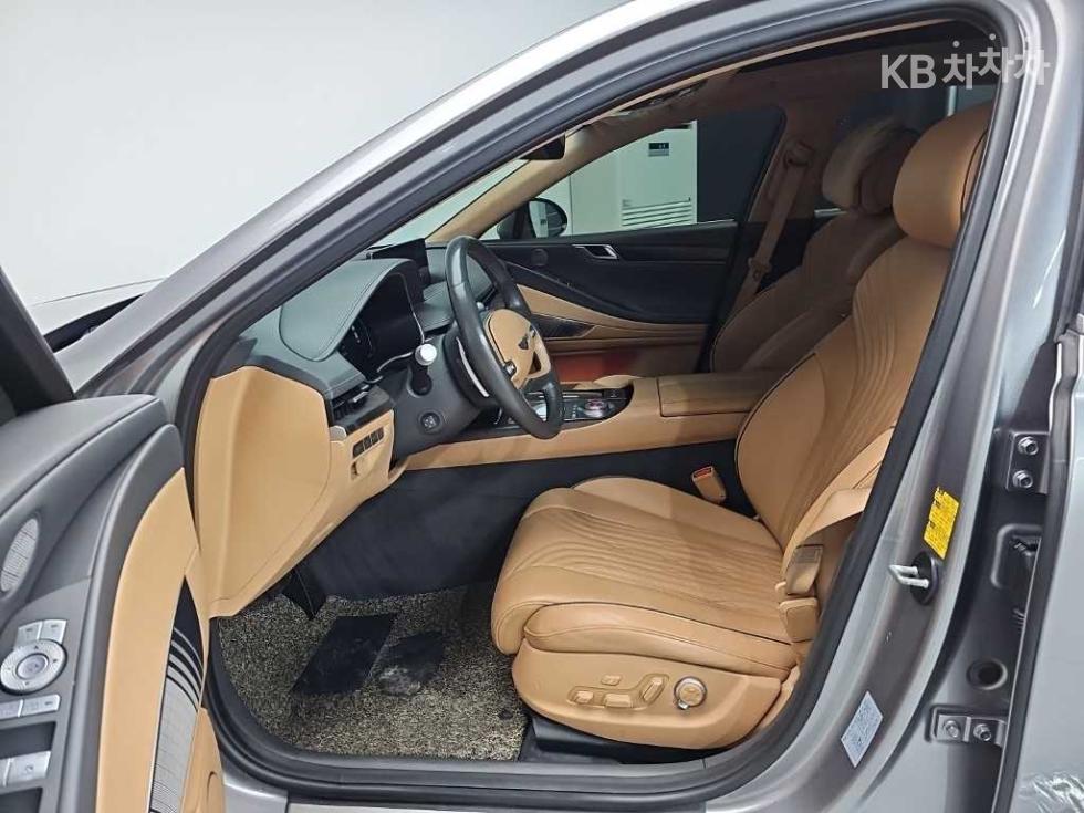 Genesis G80 — miniaturë 11