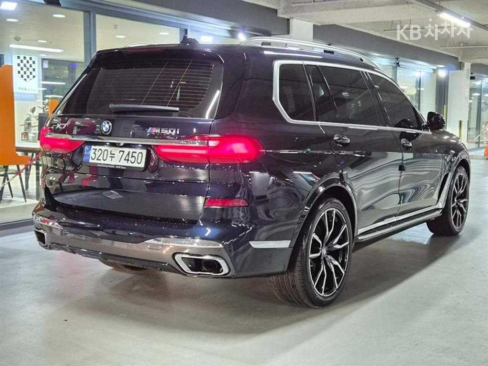 2021 BMW BMW X7(G07) photo