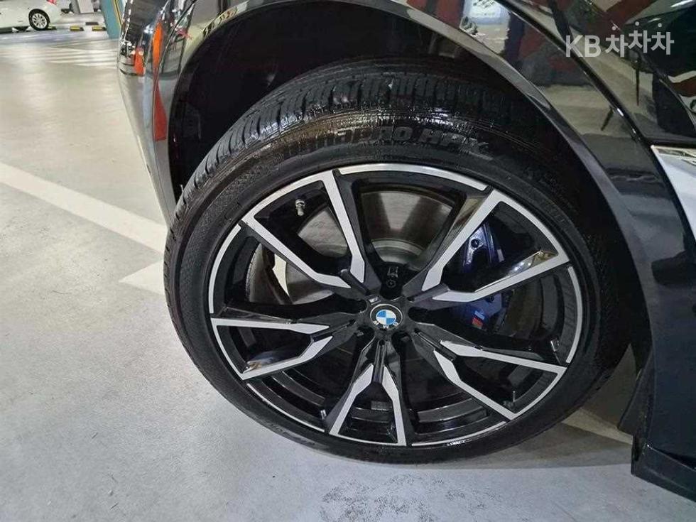 2021 BMW BMW X7(G07) photo