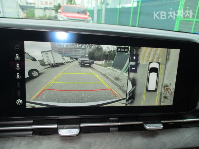 Kia Carnival — miniaturë 15