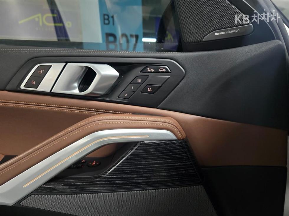 BMW X6 — miniaturë 18