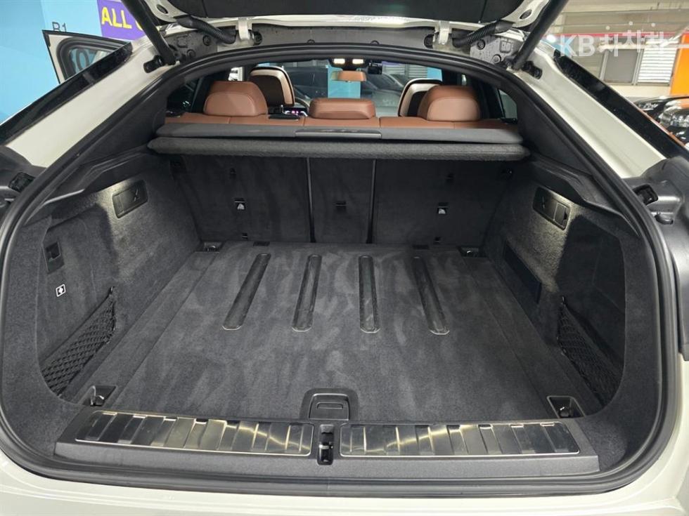 BMW X6 — miniaturë 20