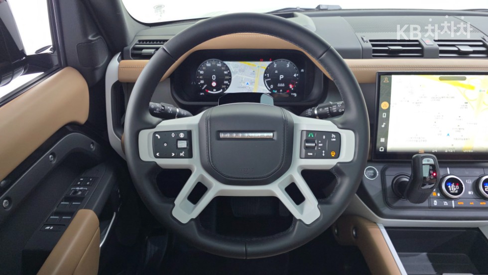 Land Rover Defender — miniaturë 13