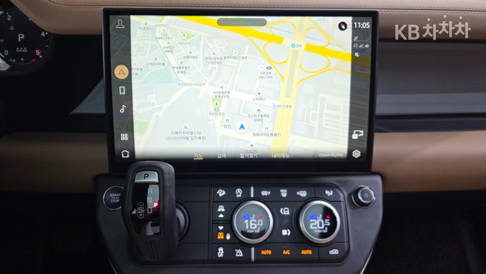 Land Rover Defender — miniaturë 14