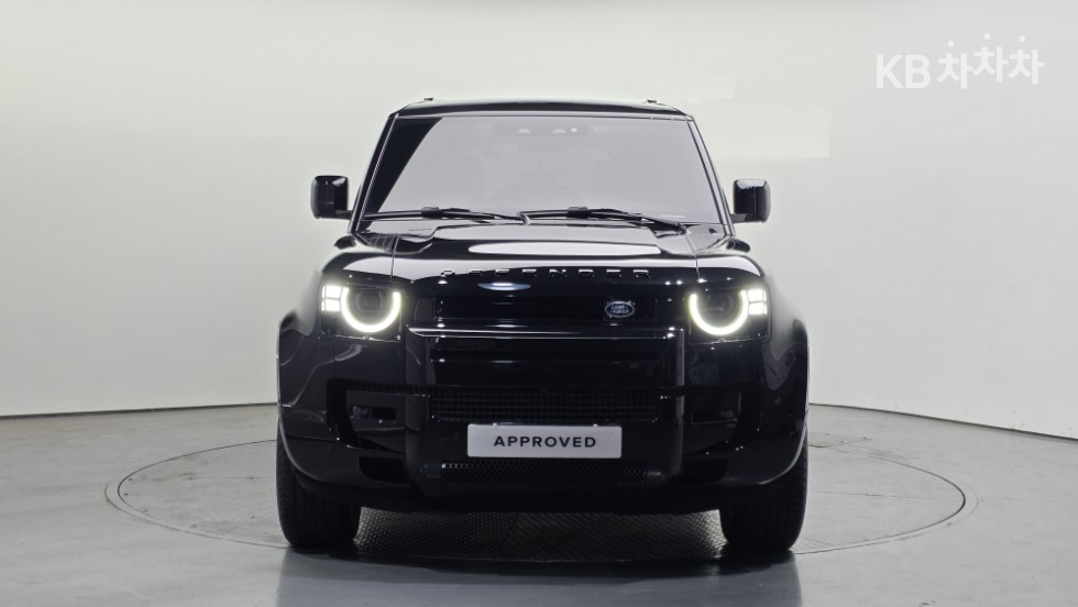 Land Rover Defender — miniaturë 2