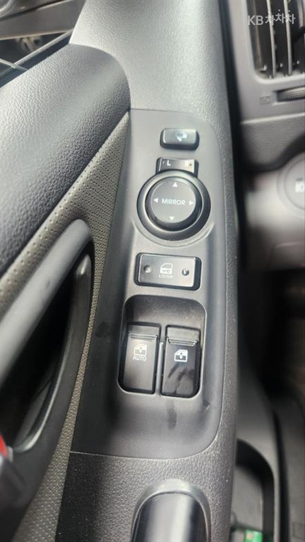 Hyundai Starex — miniaturë 11