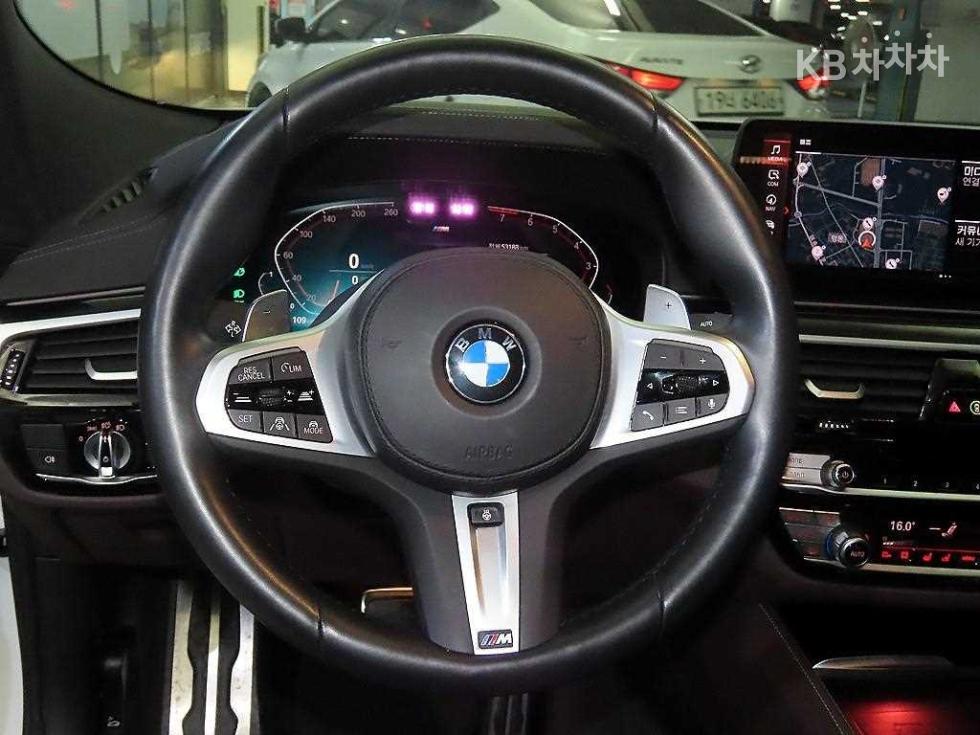 2022 BMW BMW photo