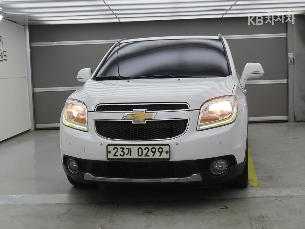 Chevrolet Orlando — miniaturë 2