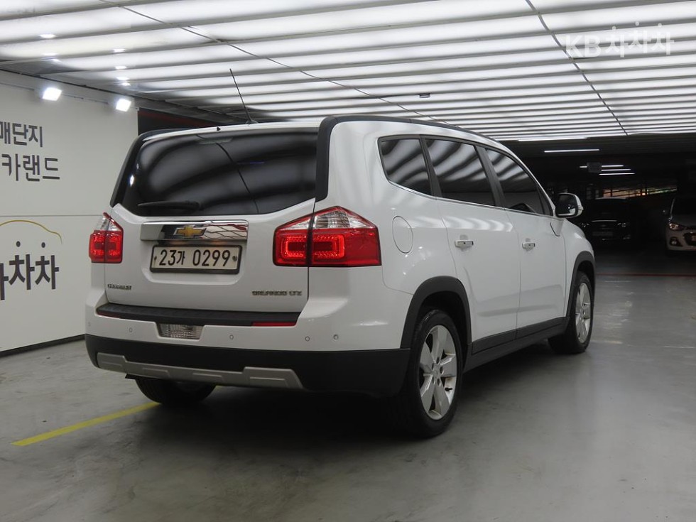 Chevrolet Orlando — miniaturë 4