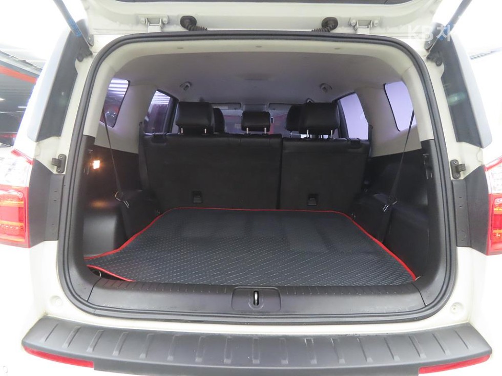 Chevrolet Orlando — miniaturë 17