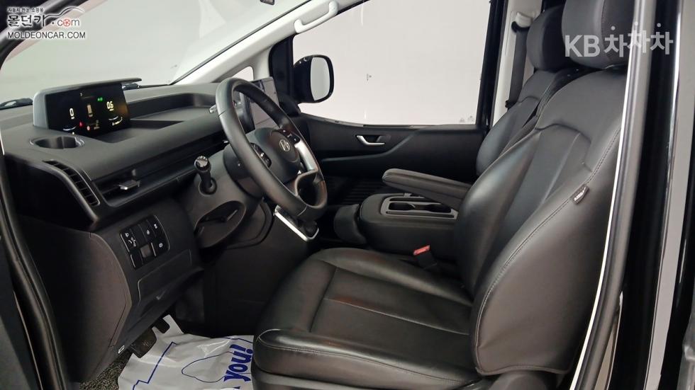 Hyundai Staria — miniaturë 7