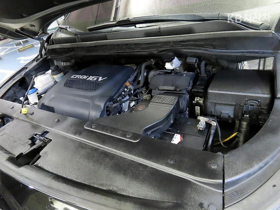 Kia Carnival — miniaturë 19