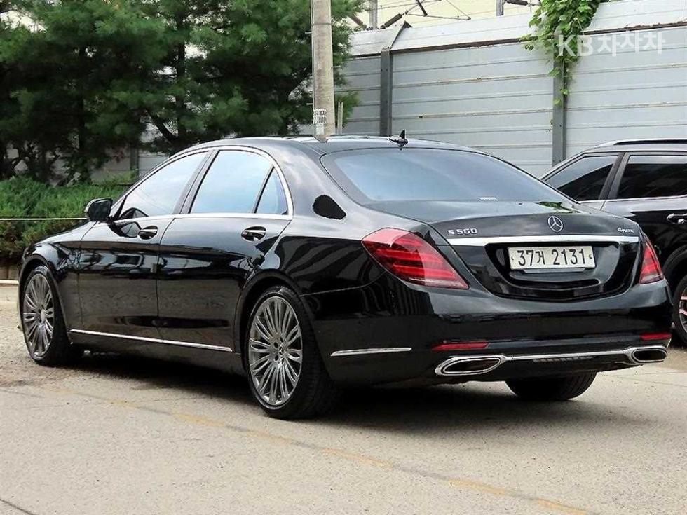 Mercedes-Benz S-klasse — miniaturë 3