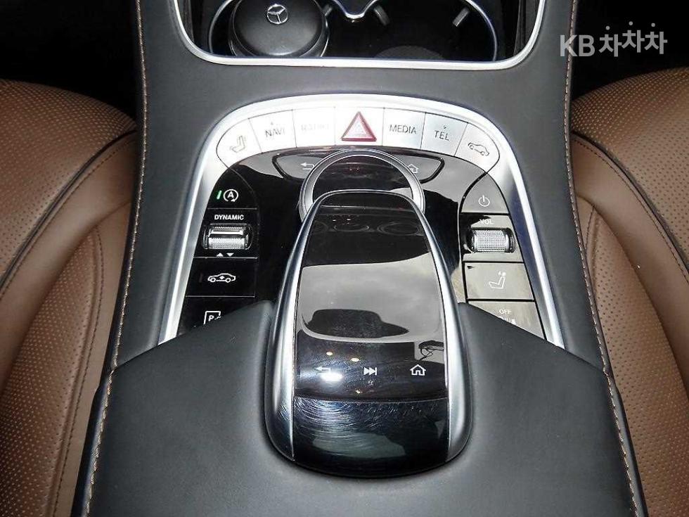 Mercedes-Benz S-klasse — miniaturë 12