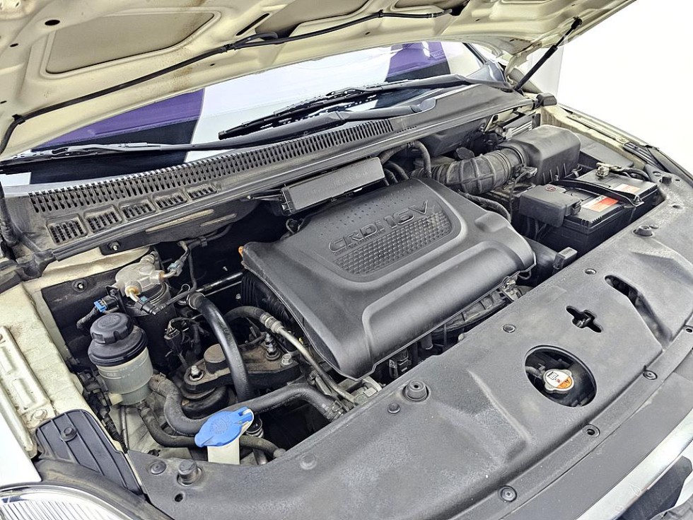 Kia Carnival — miniaturë 6