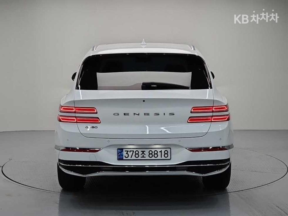 2024 Genesis GV80 photo
