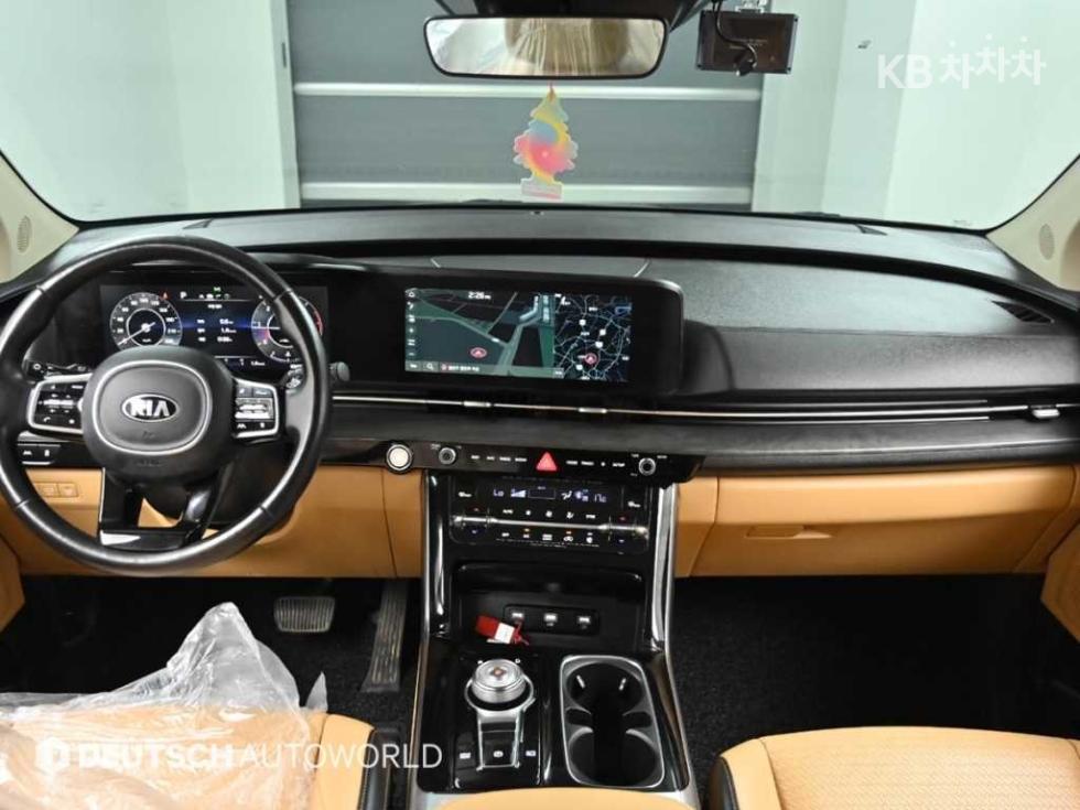 Kia Carnival — miniaturë 7