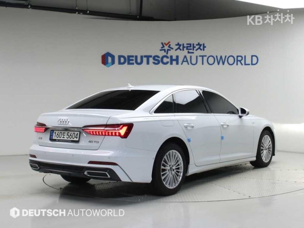 Audi A6 — miniaturë 2