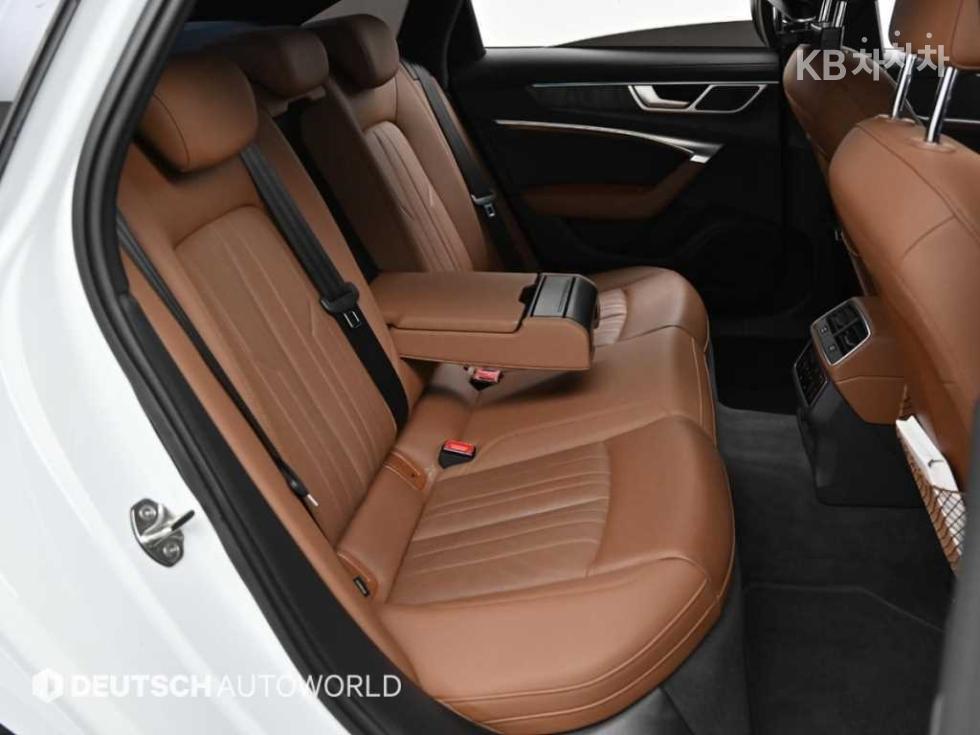 Audi A6 — miniaturë 12