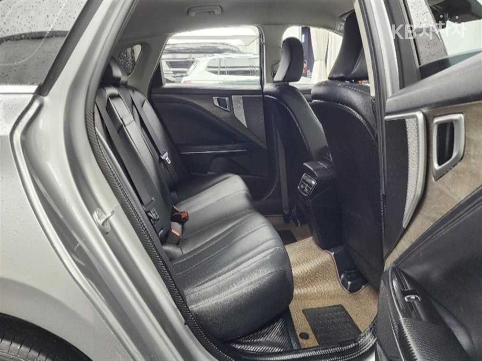 Kia K8 — miniaturë 12