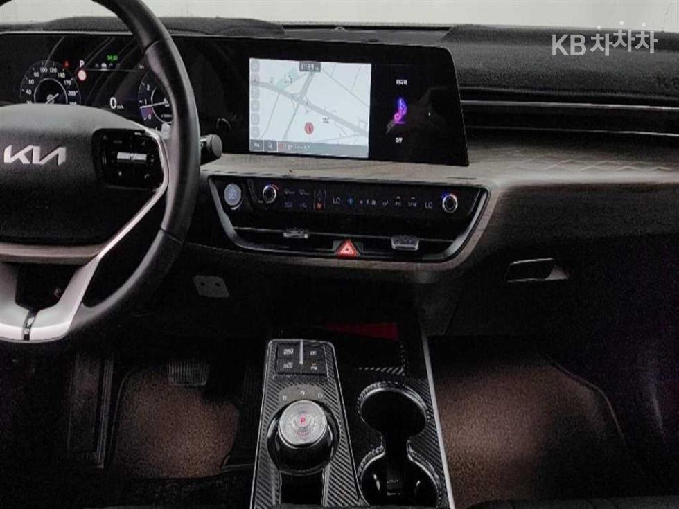 Kia K8 — miniaturë 14