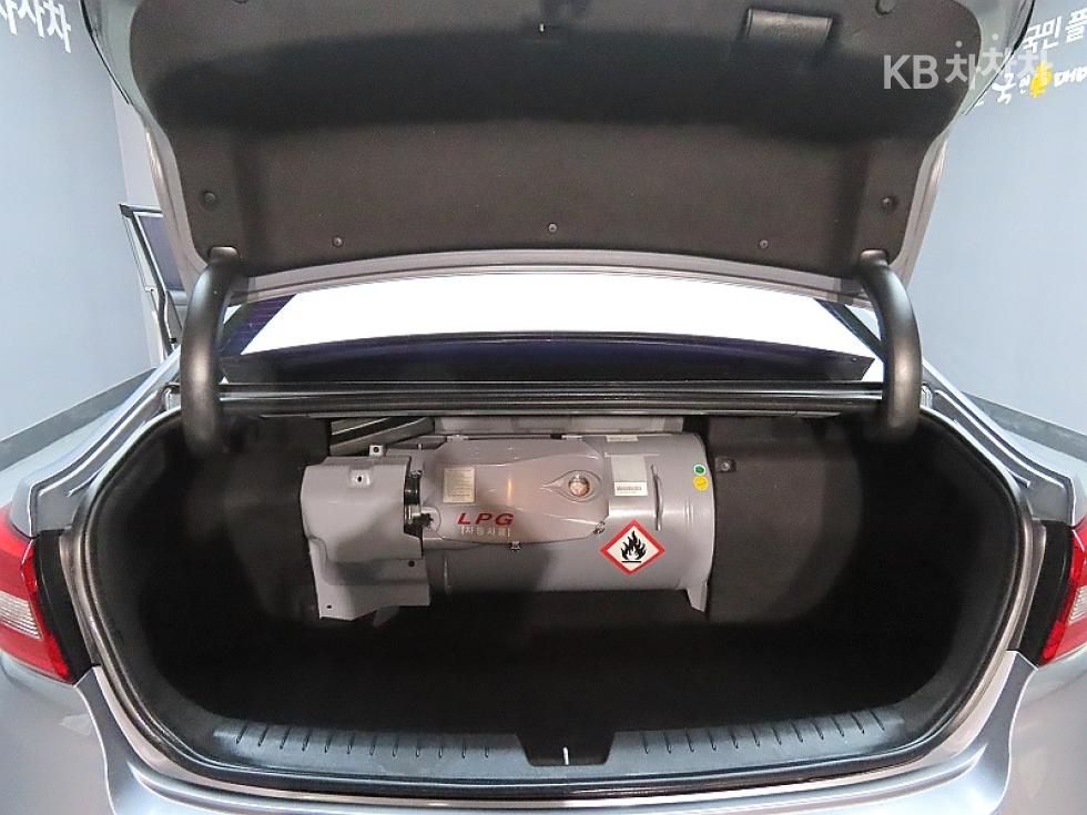 Hyundai Sonata — miniaturë 19