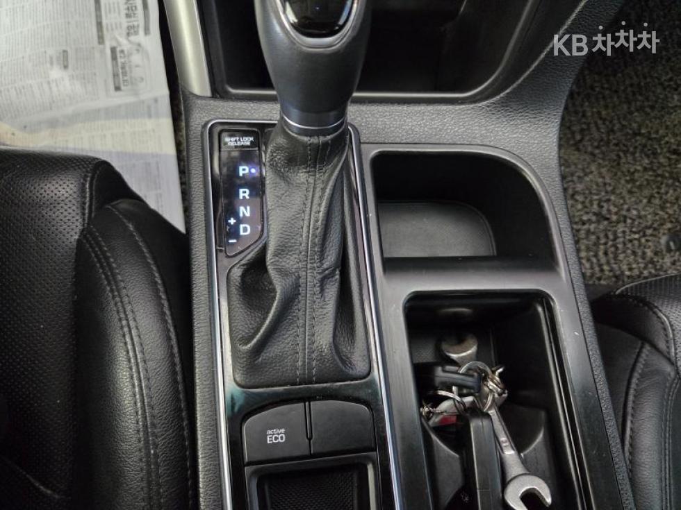 Hyundai Sonata — miniaturë 16