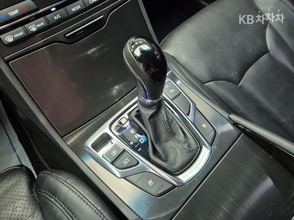 Hyundai Grandeur — miniaturë 7