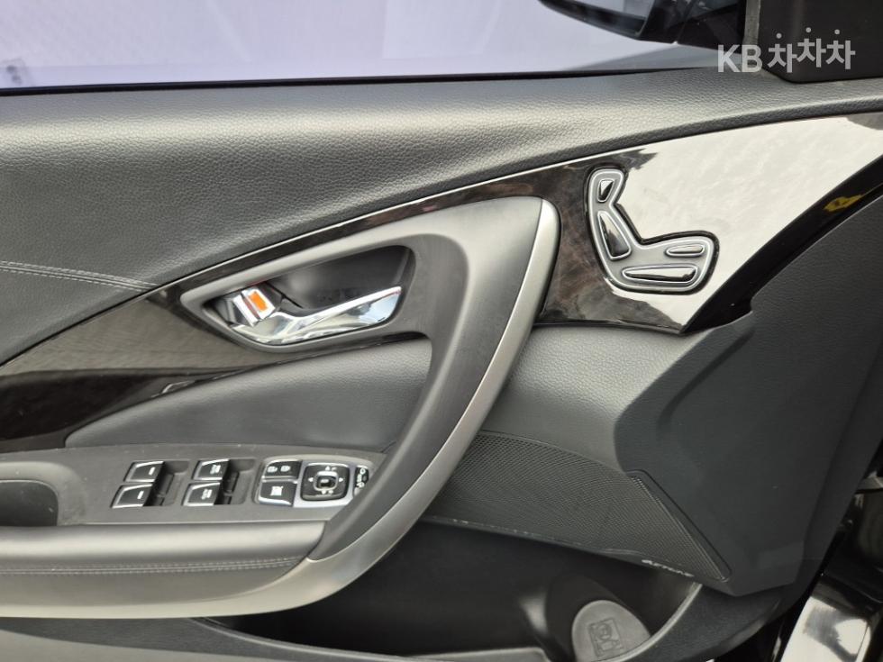 Hyundai Grandeur — miniaturë 17