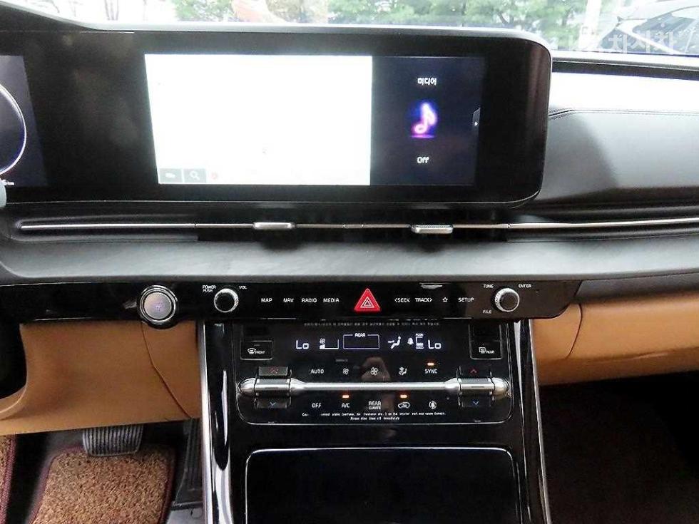 Kia Carnival — miniaturë 13