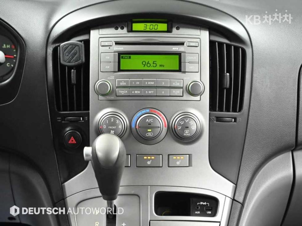 Hyundai Starex — miniaturë 14