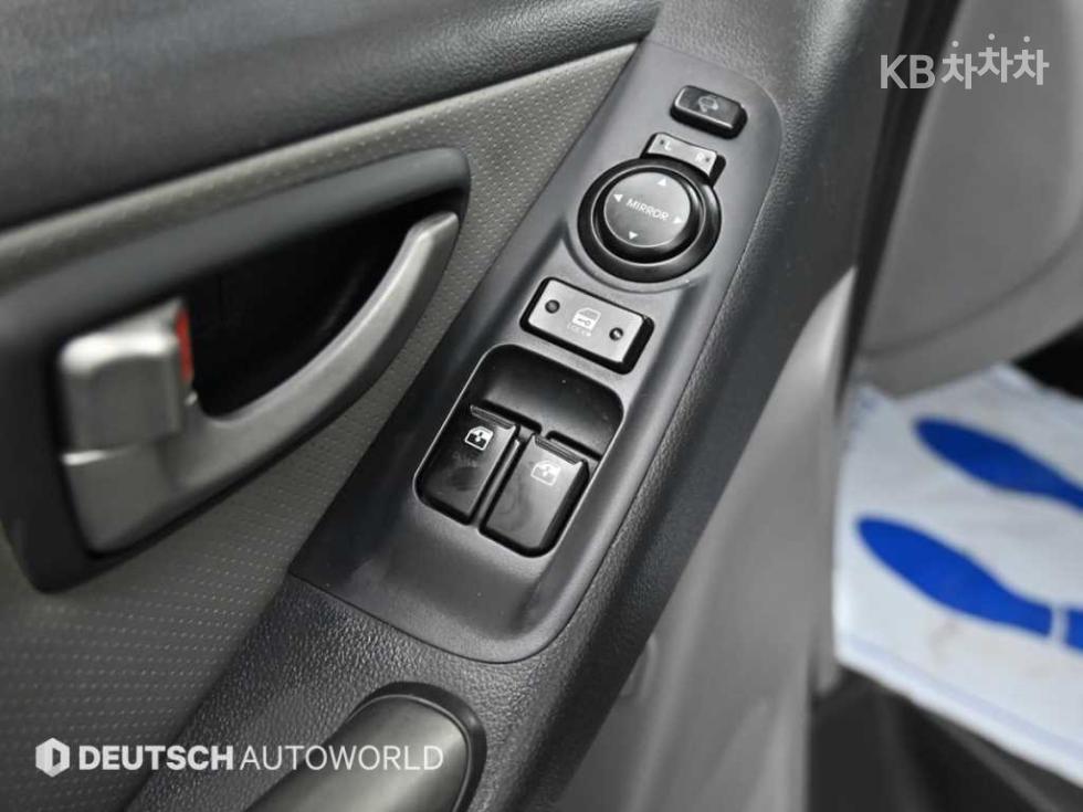 Hyundai Starex — miniaturë 15