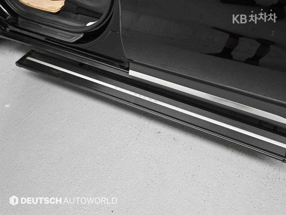 Kia Carnival — miniaturë 17