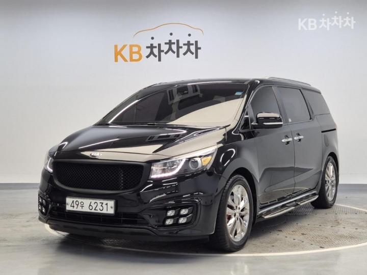 Kia Carnival 9인승 2.2 디젤 — foto 1