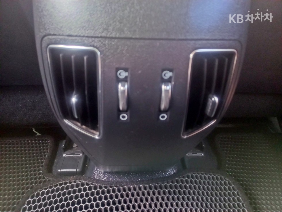Hyundai Sonata — miniaturë 18