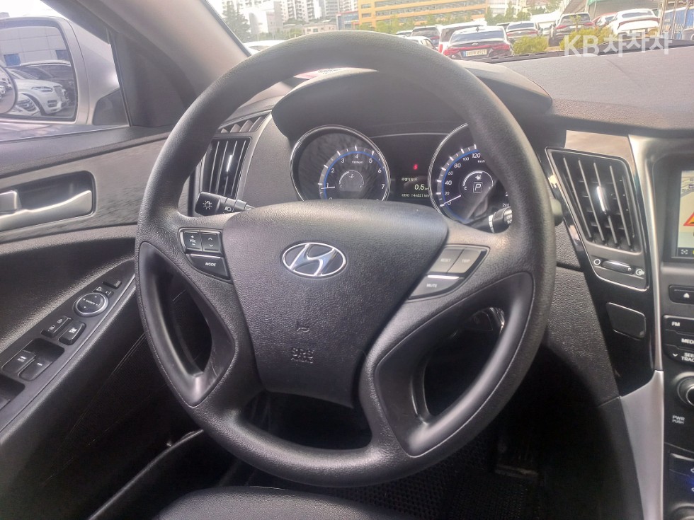 Hyundai Sonata — miniaturë 10