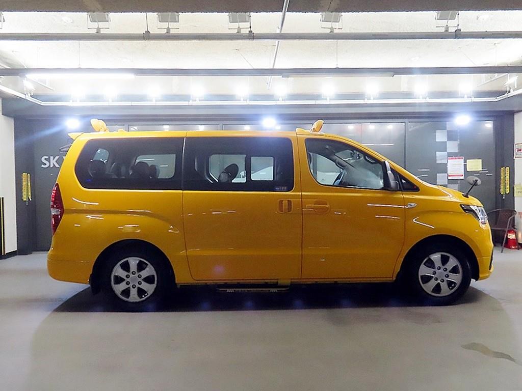 Hyundai Starex — miniaturë 3