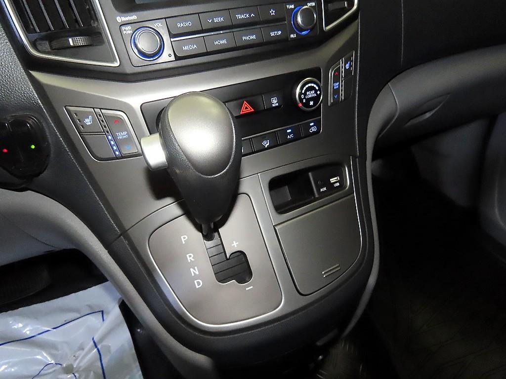 Hyundai Starex — miniaturë 12