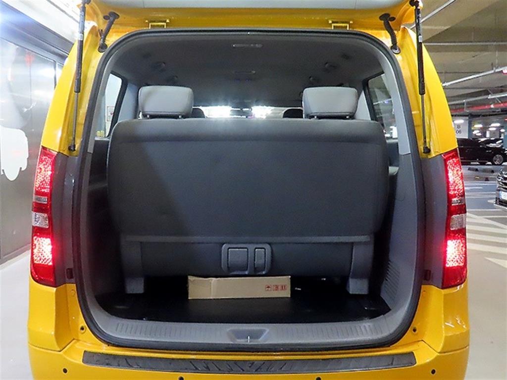 Hyundai Starex — miniaturë 16
