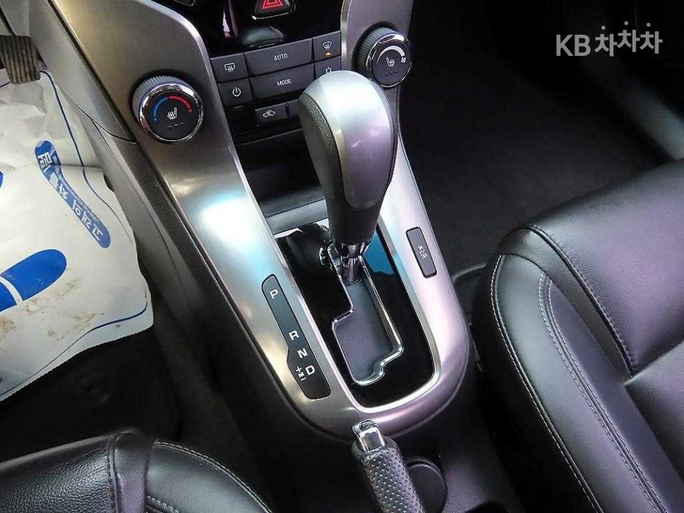 Chevrolet Cruze — miniaturë 10
