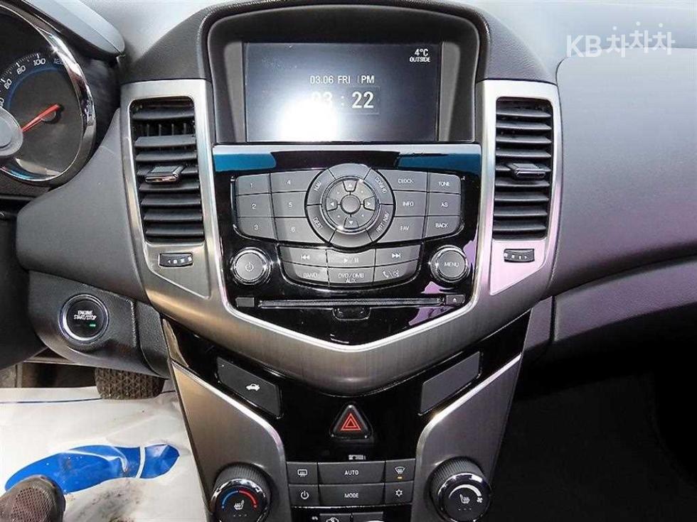 Chevrolet Cruze — miniaturë 12
