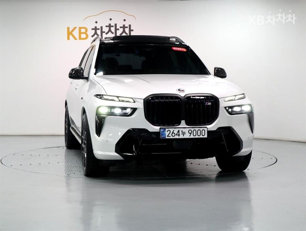 BMW X7 — miniaturë 2