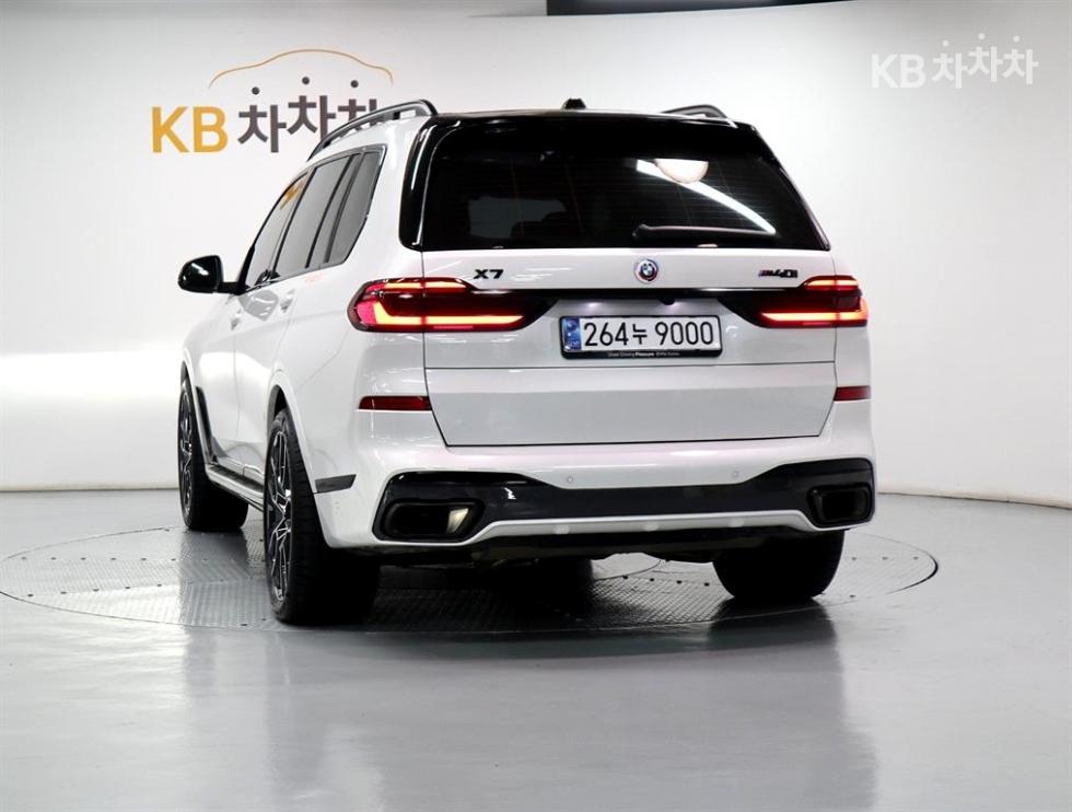 BMW X7 — miniaturë 4