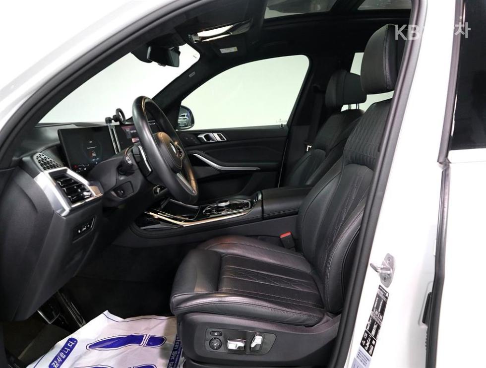 BMW X7 — miniaturë 9