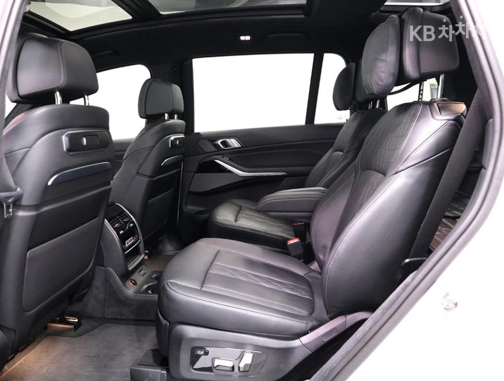 BMW X7 — miniaturë 10
