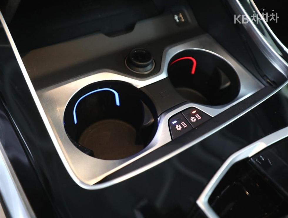 BMW X7 — miniaturë 13