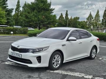 Kia K5 렌터카 2.0 LPI SX — foto 1