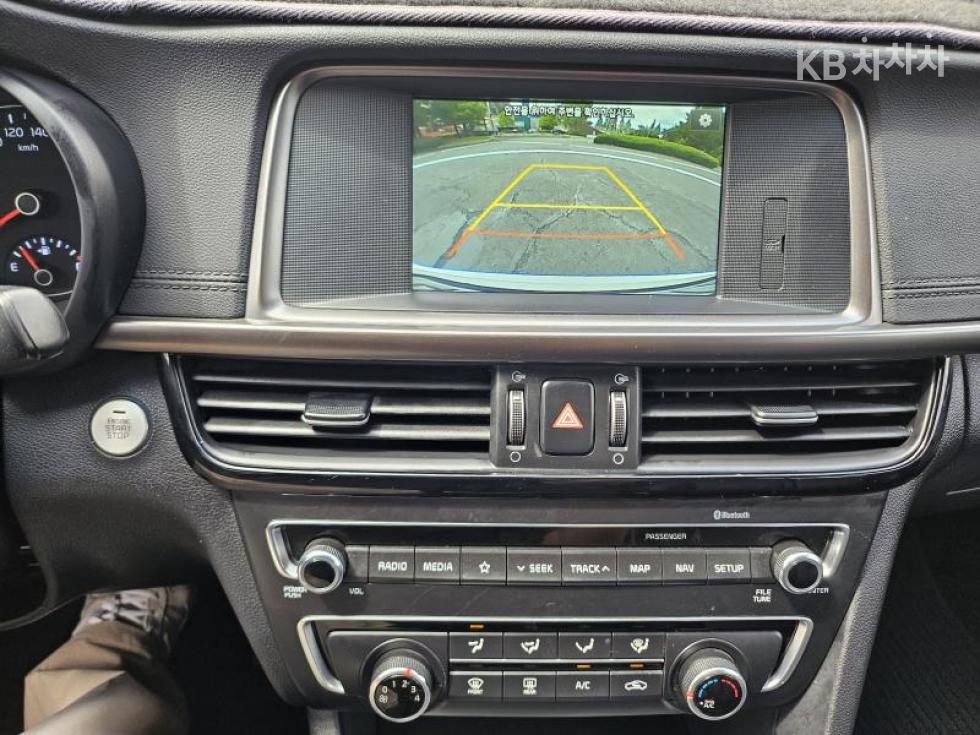 Kia K5 — miniaturë 17